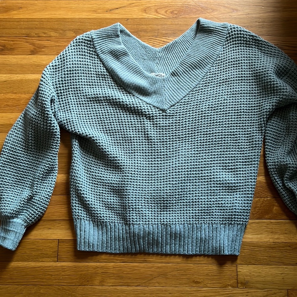 V-Neck sweater